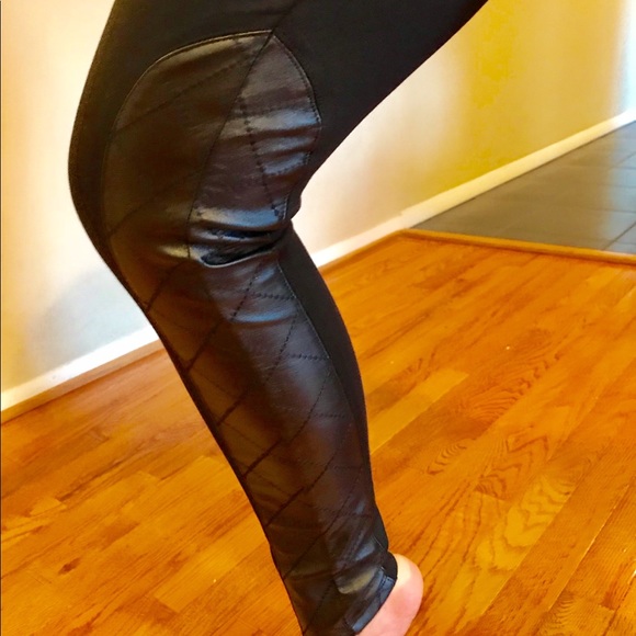 WHITE HOUSE BLACK MARKET LEATHER LEGGING - Picture 3 of 4